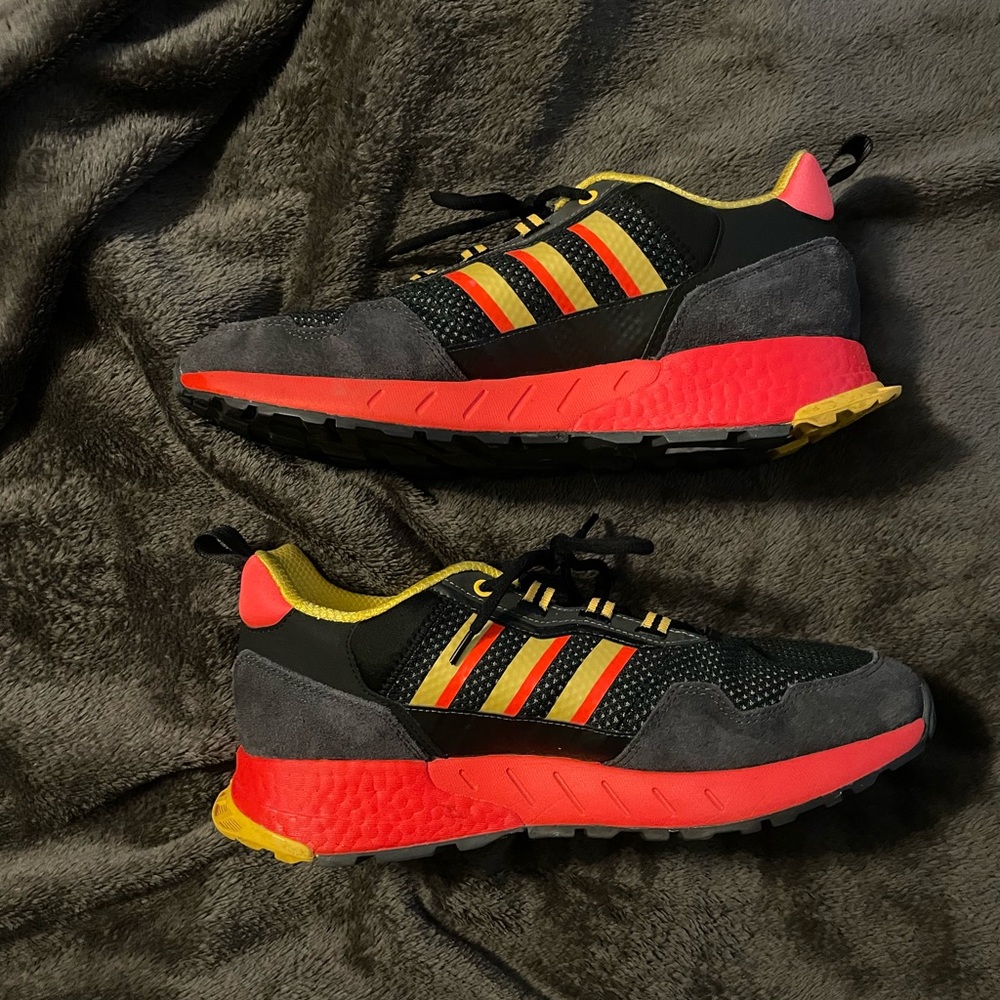 Adidas boost size 11